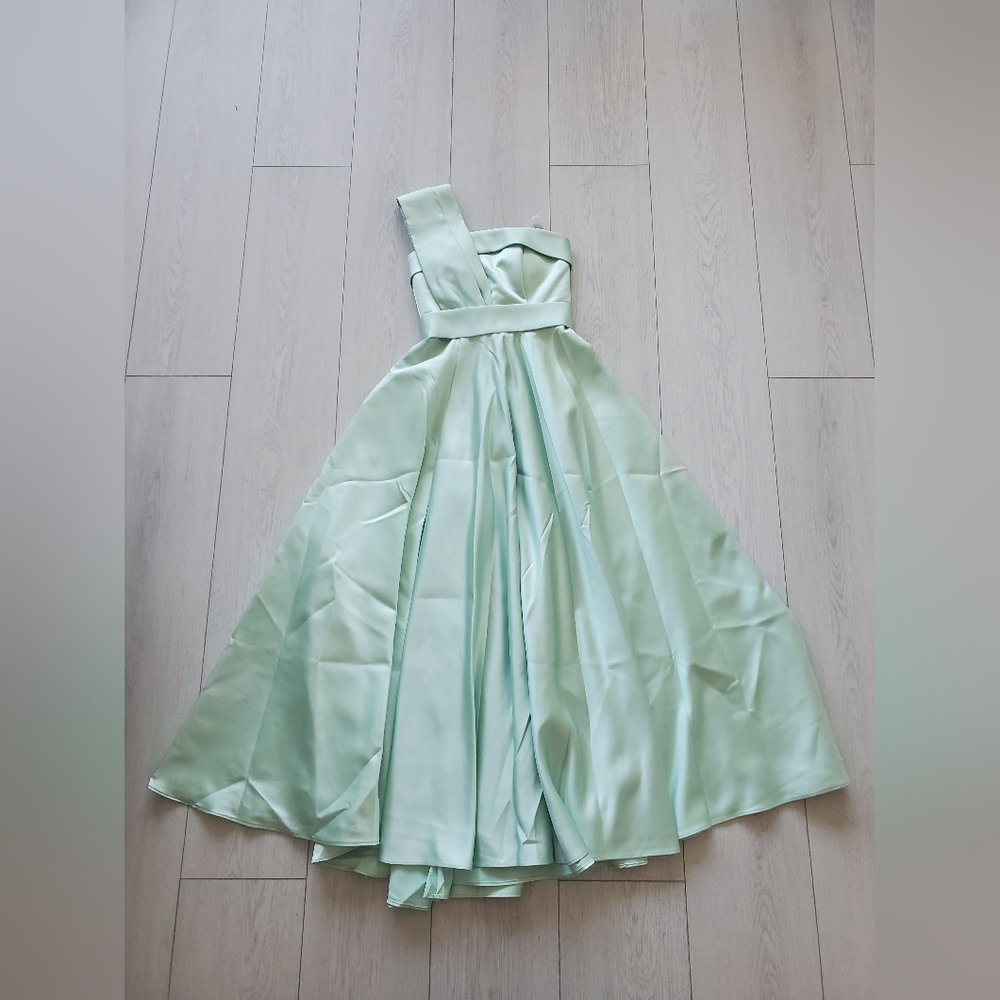 Mint Green Strapless Prom Dress